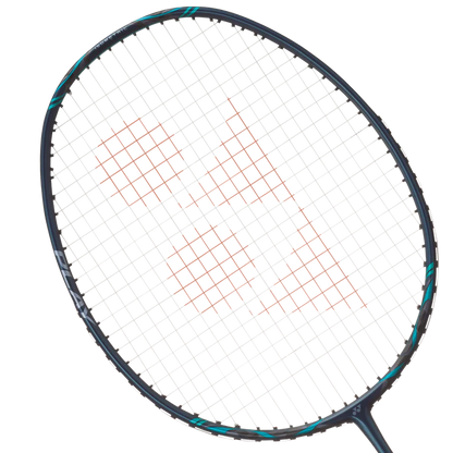 Yonex Nanoflare 800 Play Deep Green badminton racquet side profile highlighting slim stiff shaft and aerodynamic Nanoflare frame design